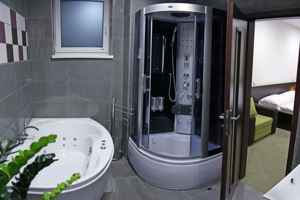 Penzion Luxury Rožňava Extérieur photo